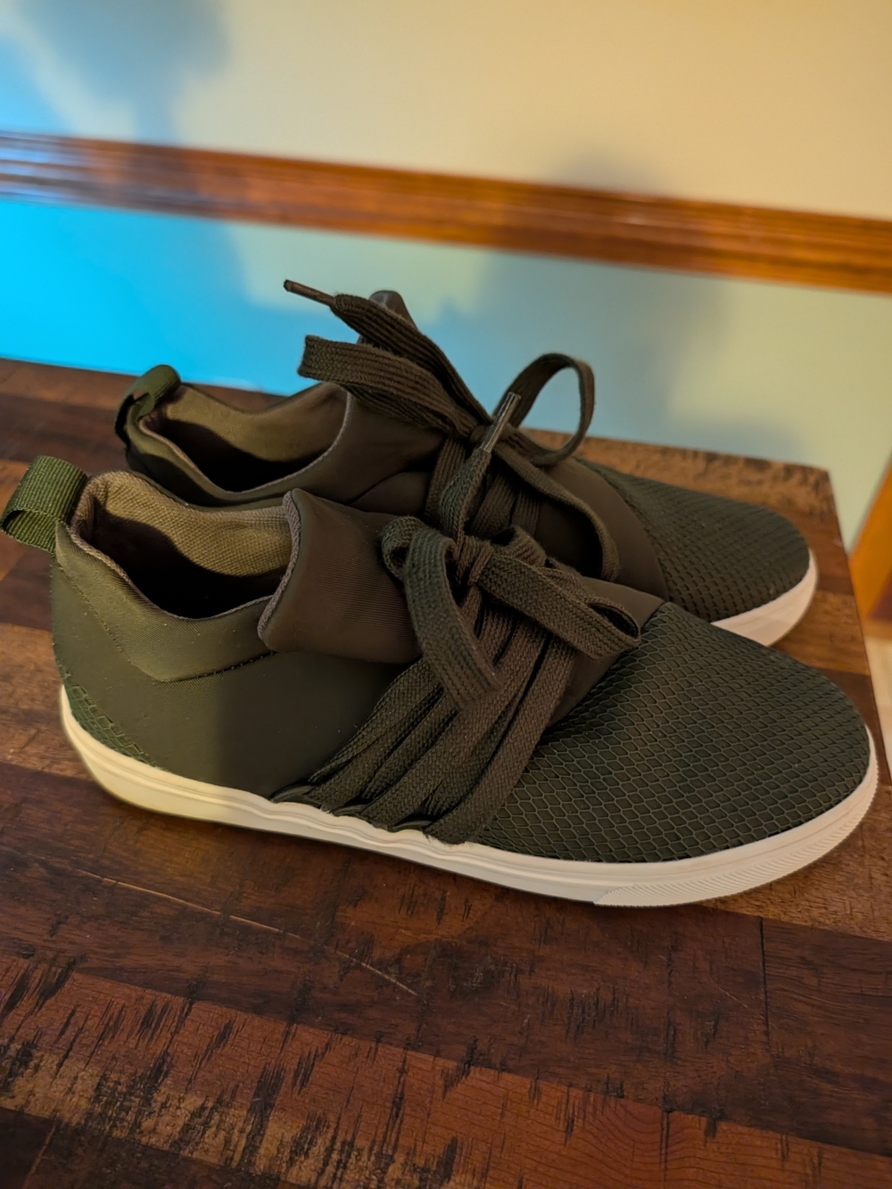 Steve Madden Olive Green Knit Lace-Up Women's Sneakers